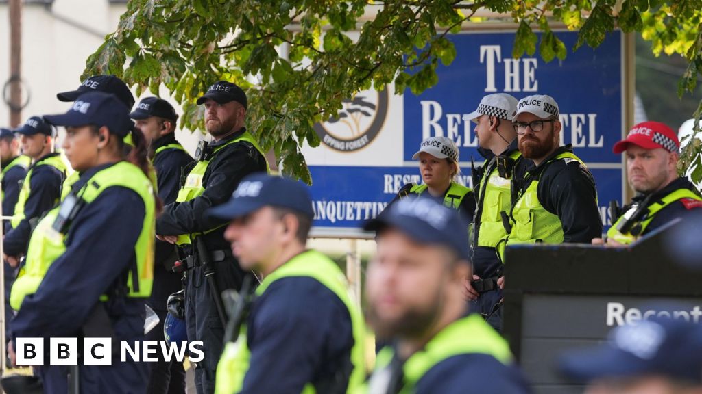 Read more about the article Epping hotel asylum seekers to remain at the Bell, court rules