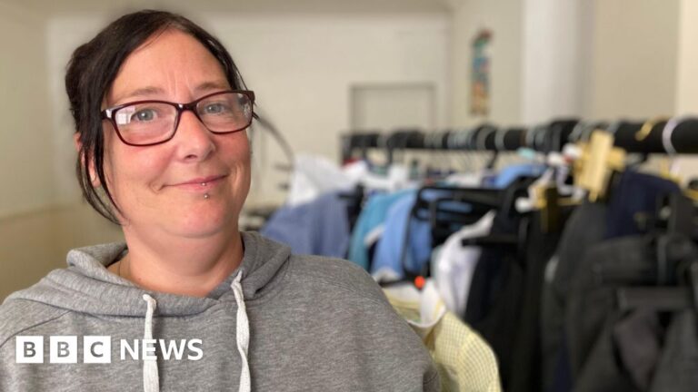 Read more about the article Forest of Dean school uniform pop-up a ‘godsend’, mum says