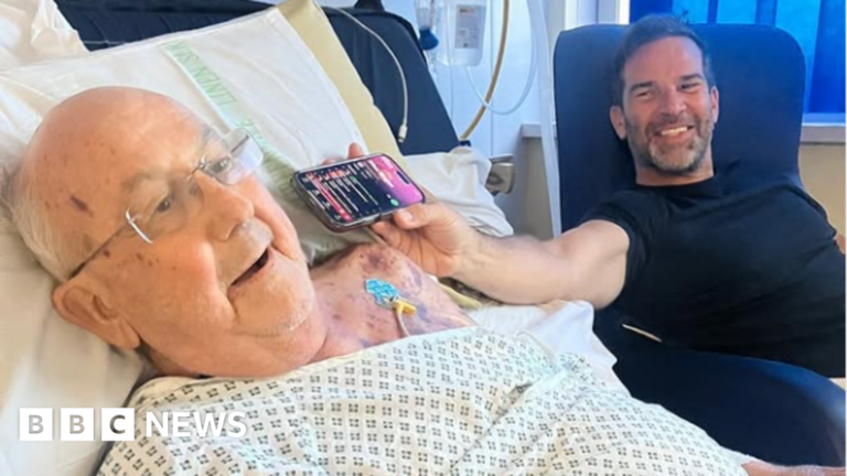 Read more about the article Gethin Jones thanks NHS staff after dad’s death