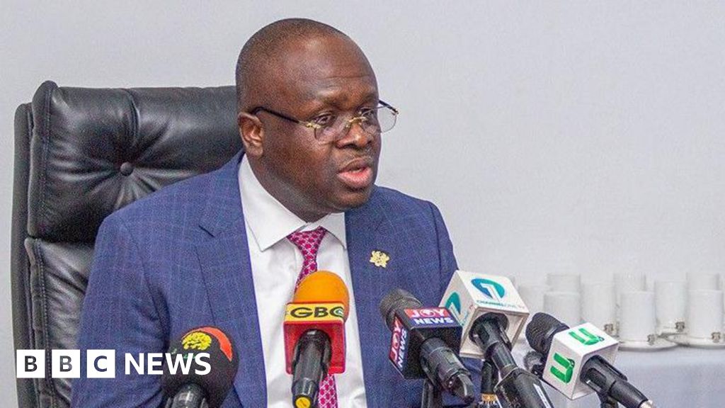 Ghana helicopter crash kills ministers of defence and environment - Stream24 News You are currently viewing Ghana helicopter crash kills ministers of defence and environment