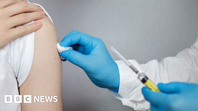 Read more about the article Gonorrhoea vaccine roll-out begins across the UK
