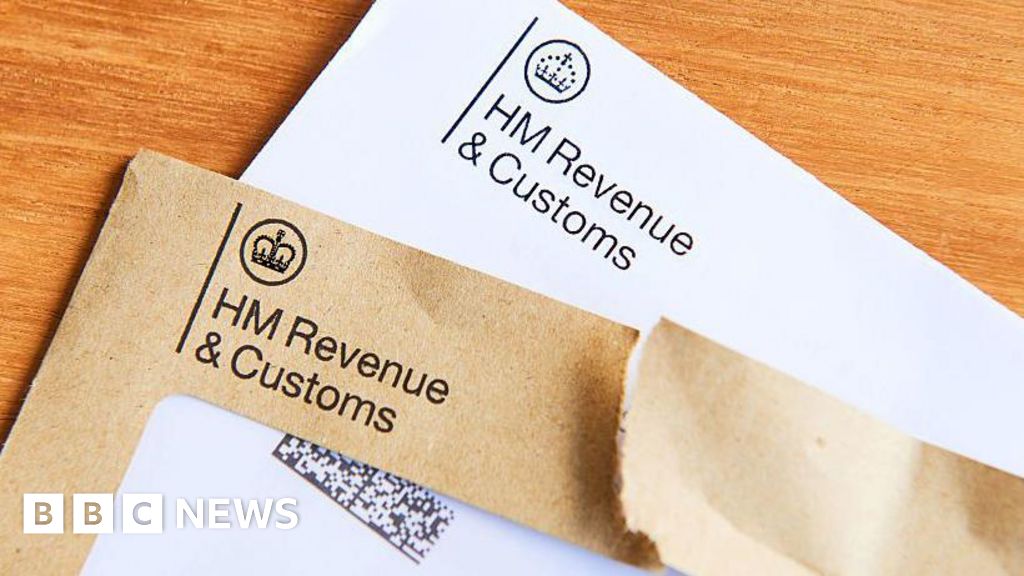 Read more about the article HMRC using AI to scour suspected tax cheats’ social media