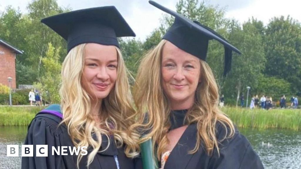 Read more about the article ‘Mum had the best grade as we graduated together’
