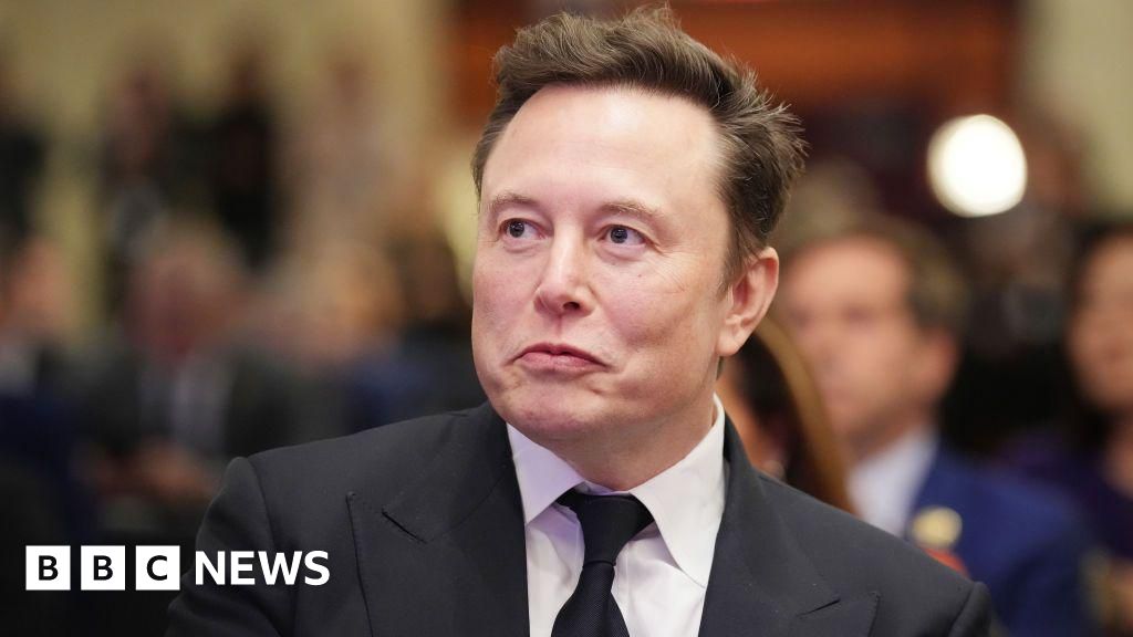 You are currently viewing Musk’s Tesla applies to supply power to British households