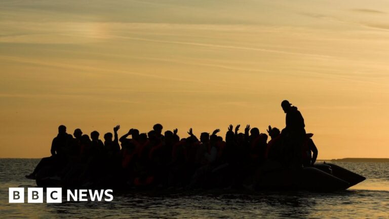 Read more about the article ‘One-in, one-out’ small boats pilot plan comes into force