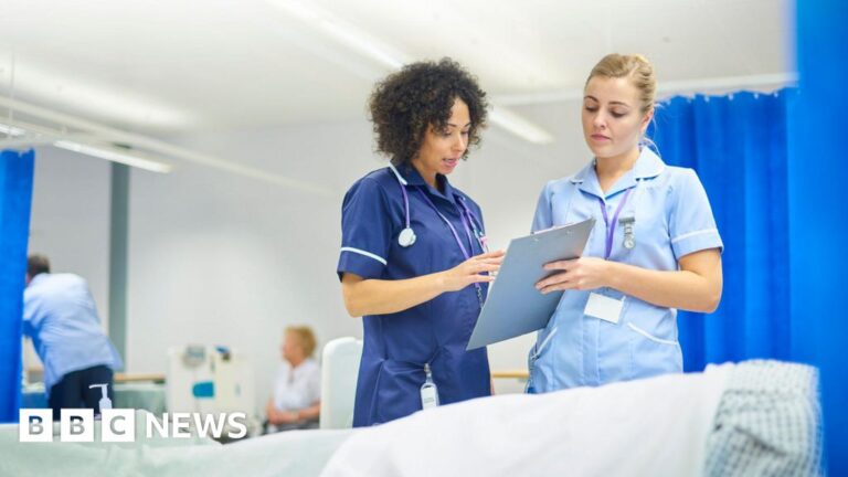 Read more about the article Plan to boost jobs for newly qualified nurses and midwives