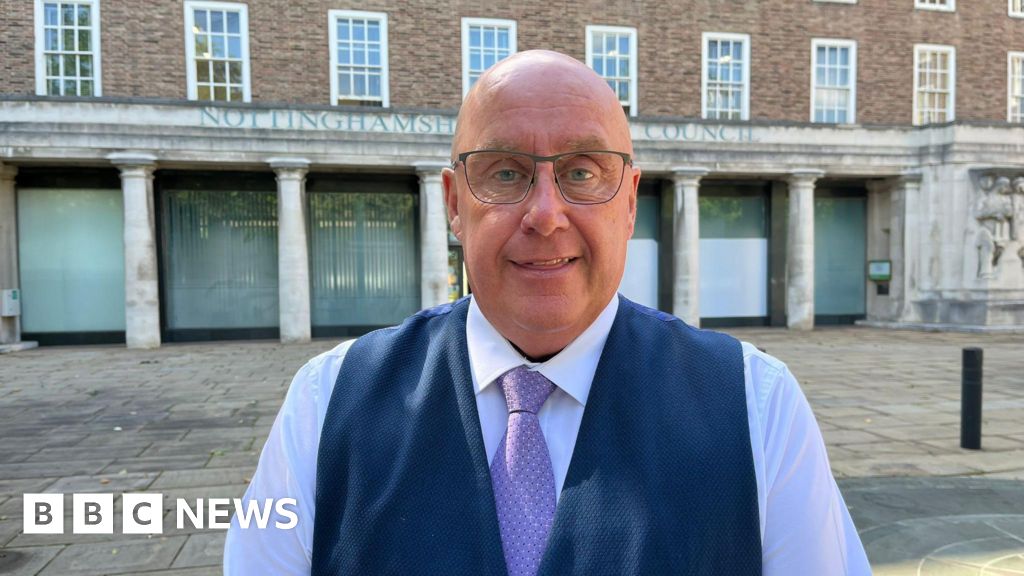Read more about the article Reform UK Nottinghamshire council leader bans local newspaper’s reporters