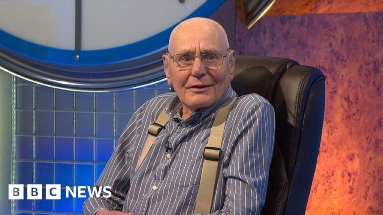 Read more about the article Stanley 96-year-old becomes Countdown’s oldest contestant