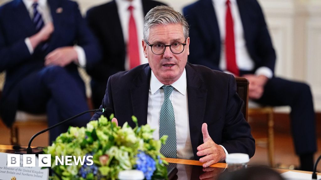 Starmer hails 'breakthrough' on security guarantees in Ukraine talks - Stream24 News You are currently viewing Starmer hails ‘breakthrough’ on security guarantees in Ukraine talks
