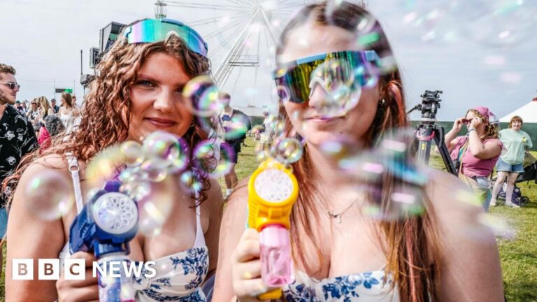 Read more about the article Sunny highlights from Boardmasters festival