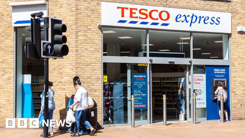 Tesco meal deal price rises to £3.85 for loyalty card holders - Stream24 News You are currently viewing Tesco meal deal price rises to £3.85 for loyalty card holders