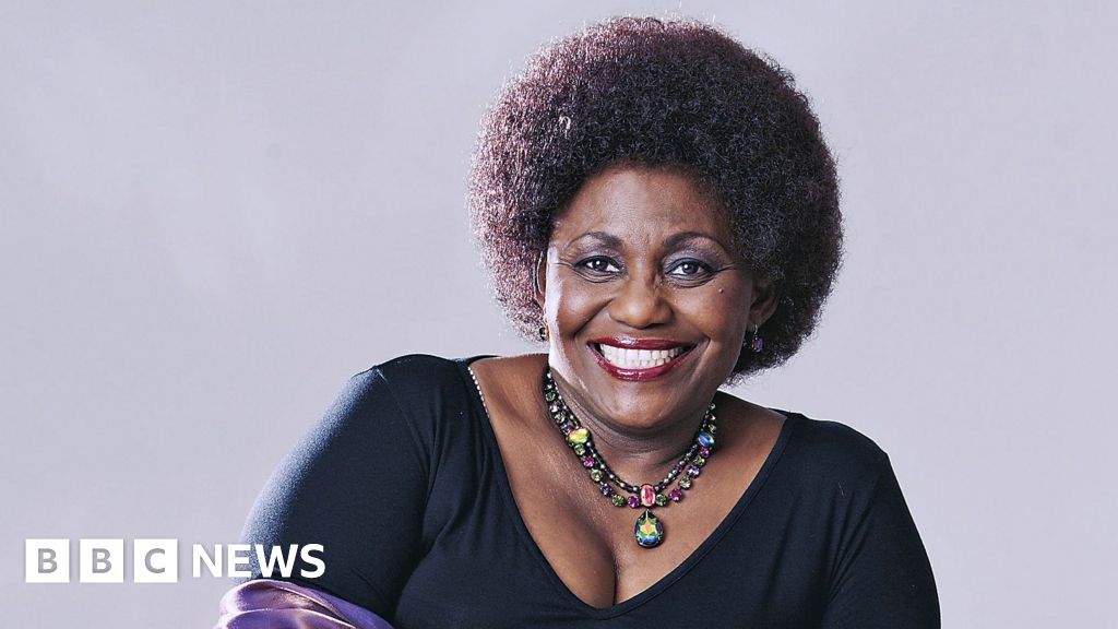 Read more about the article The death of ‘soul of South African storytelling’ sparks grief and anger