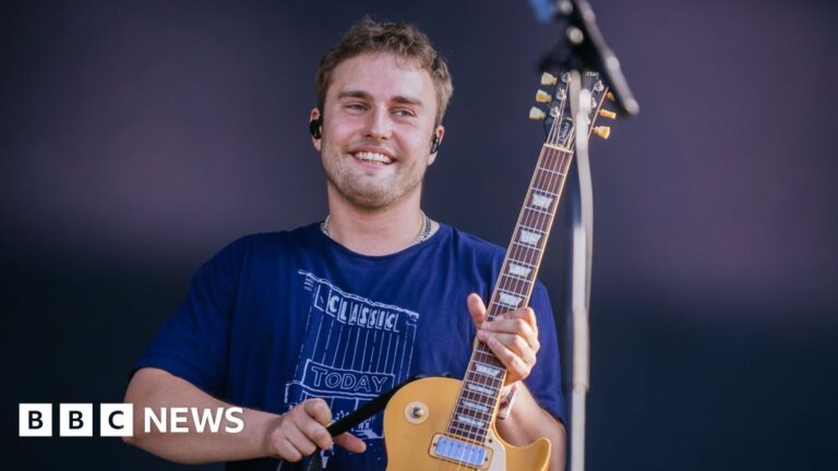 Read more about the article Thousands heading to Belfast Vital gig