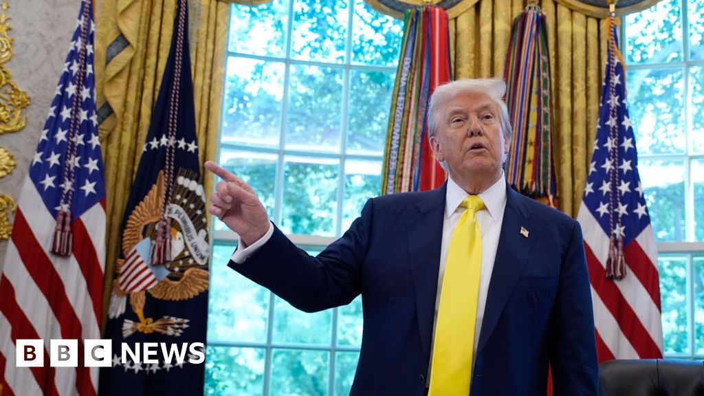 You are currently viewing Trump opens door for crypto in retirement accounts