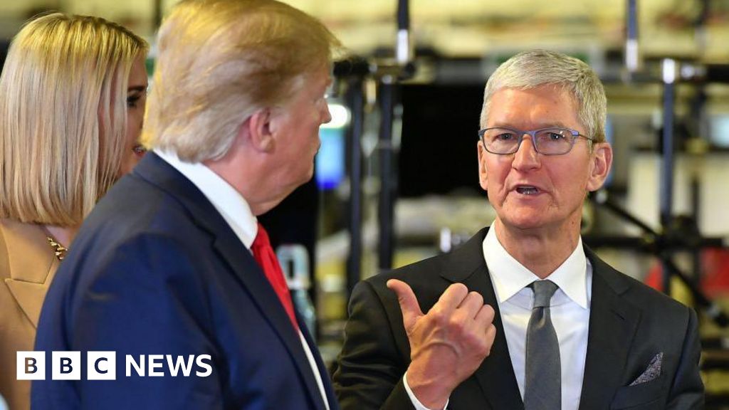 You are currently viewing Trump pressure extracts $100bn Apple investment pledge