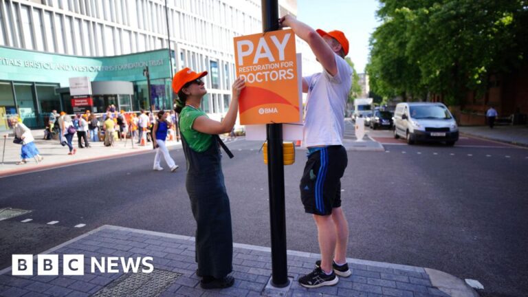 Read more about the article Union and government restarting talks to end doctor dispute