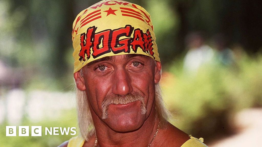 Read more about the article Watch: Hulk Hogan, from wrestling icon to Trump campaigner
