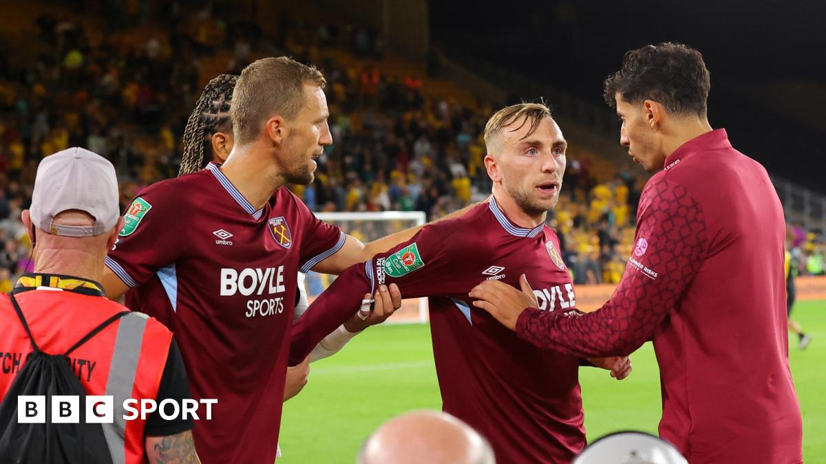 Read more about the article West Ham United: Captain Jarrod Bowen apologises for fan row after Wolves defeat