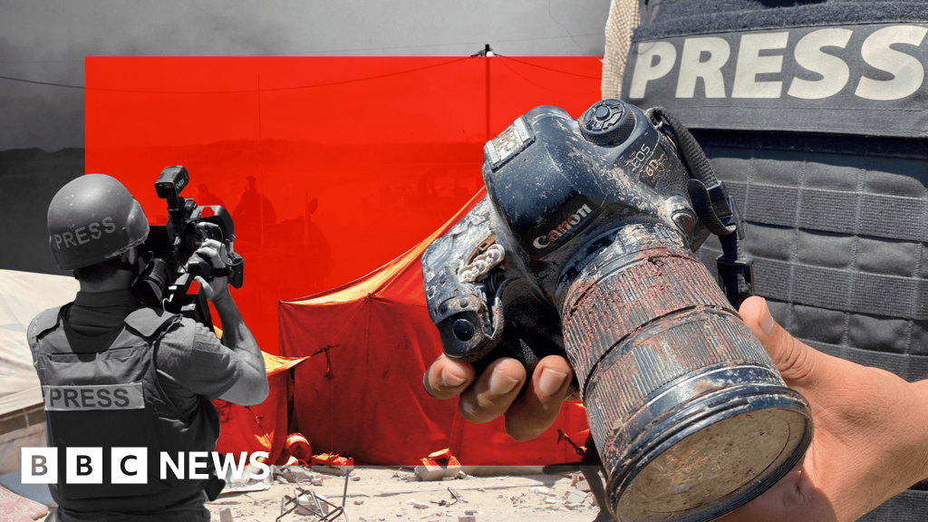 Read more about the article What it’s like to be a journalist in Gaza