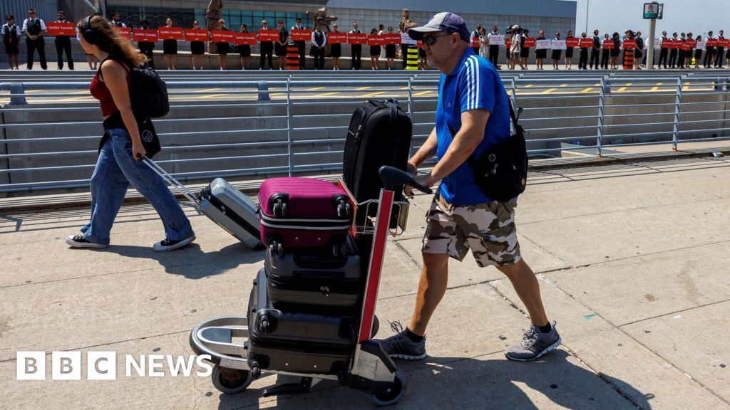 Read more about the article What to know as Air Canada flights grounded and attendants strike
