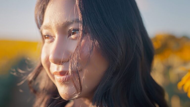Read more about the article Why sunshine makes us feel good