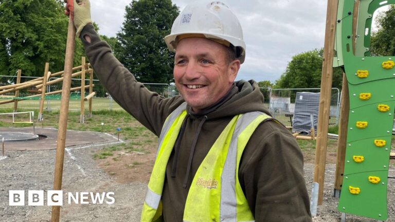 Read more about the article Wooler children’s playground reopens after 177 bombs removed